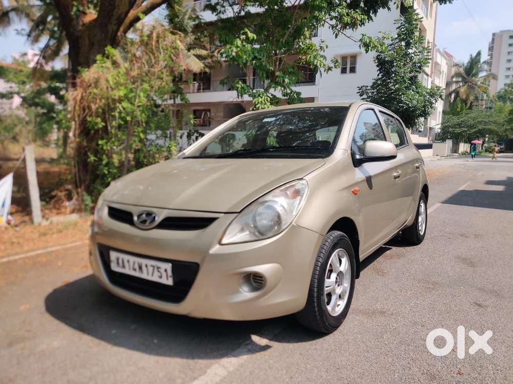 Hyundai I20 Magna 1.2 Mt, 2009, Petrol