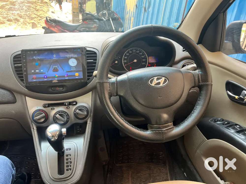 Hyundai I10 Sportz At (2011)  Single Owner  Smooth Automatic