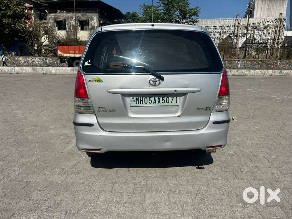 Toyota Innova 2.5 G (diesel) 8 Seater, 2011, Diesel