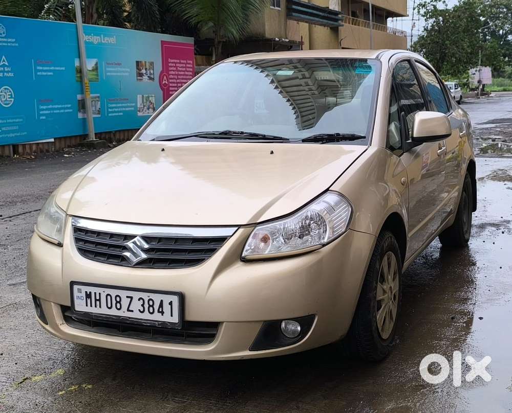 Maruti Suzuki Sx4 Vxi Bsiv, 2013, Petrol