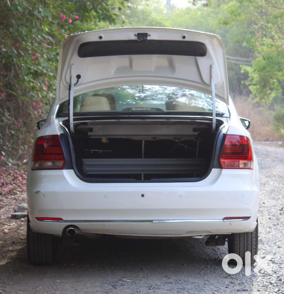 Volkswagen Vento 1.2 Tsi Highline At, 2016, Petrol