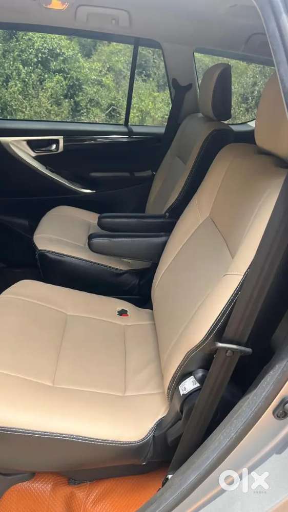 Toyota Innova Crysta 2024