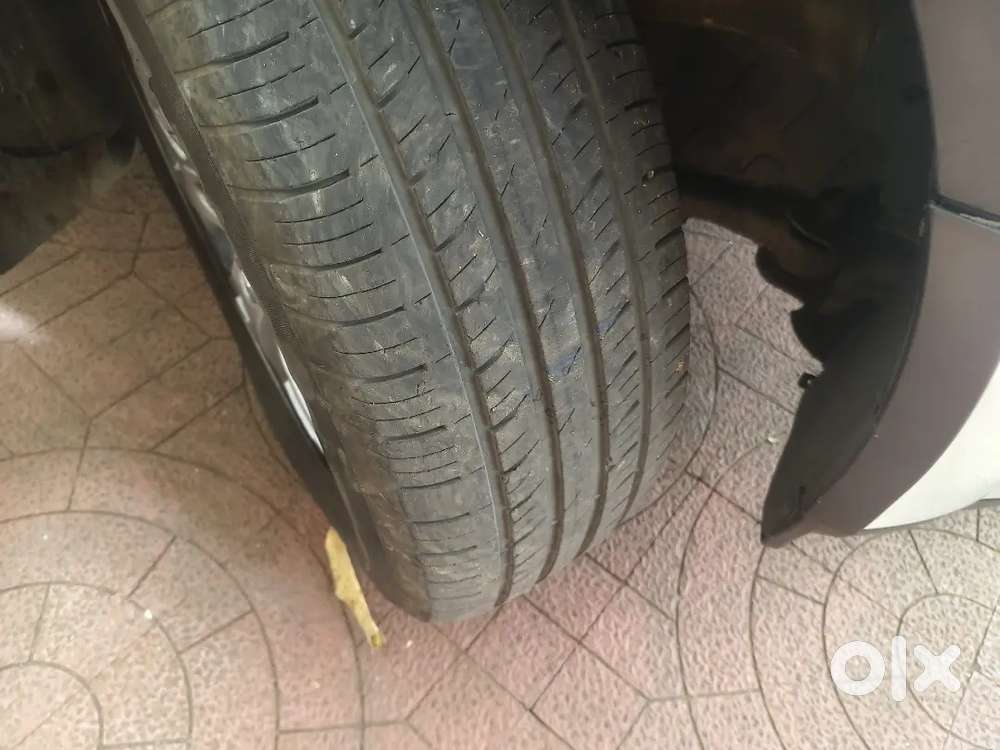 Mahindra Xuv500 W8 2013