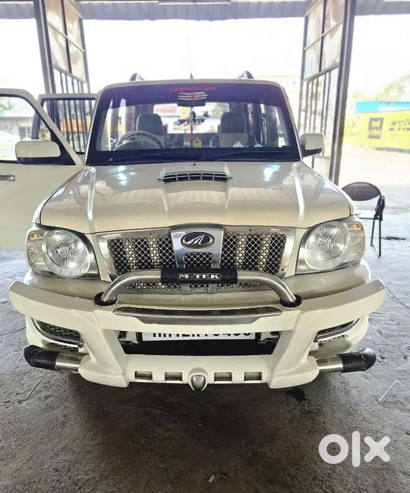 Mahindra Scorpio 2014 Diesel Well Maintained