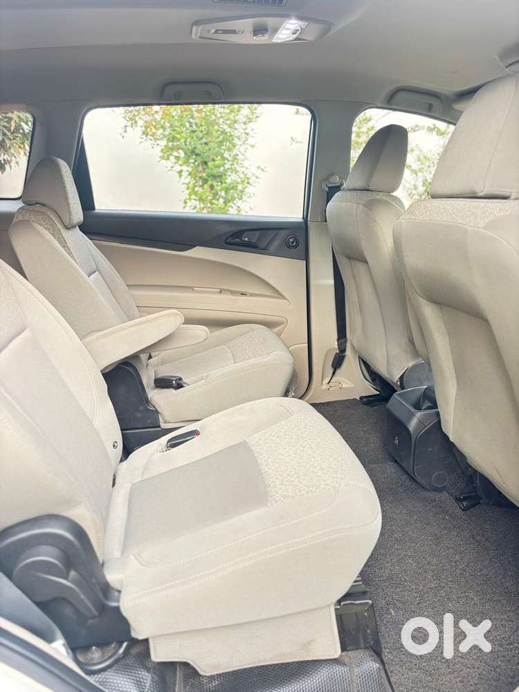 Mahindra Marazzo M2, 2018, Diesel