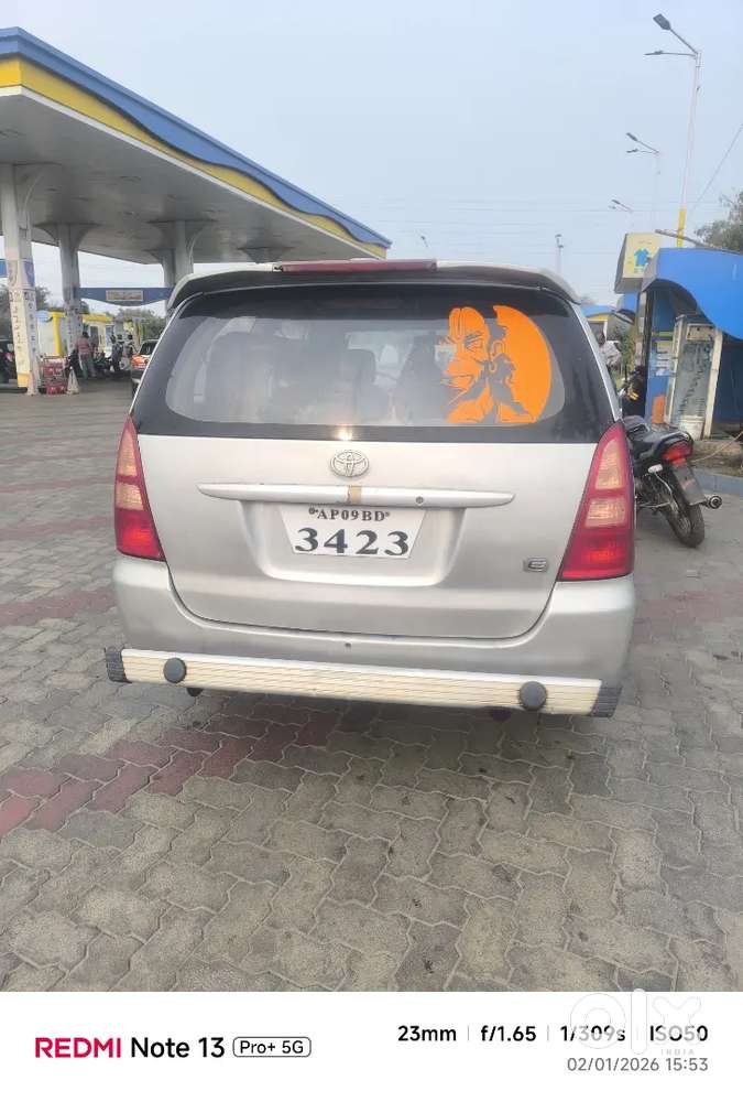 Toyota Innova 2.0 E 2006