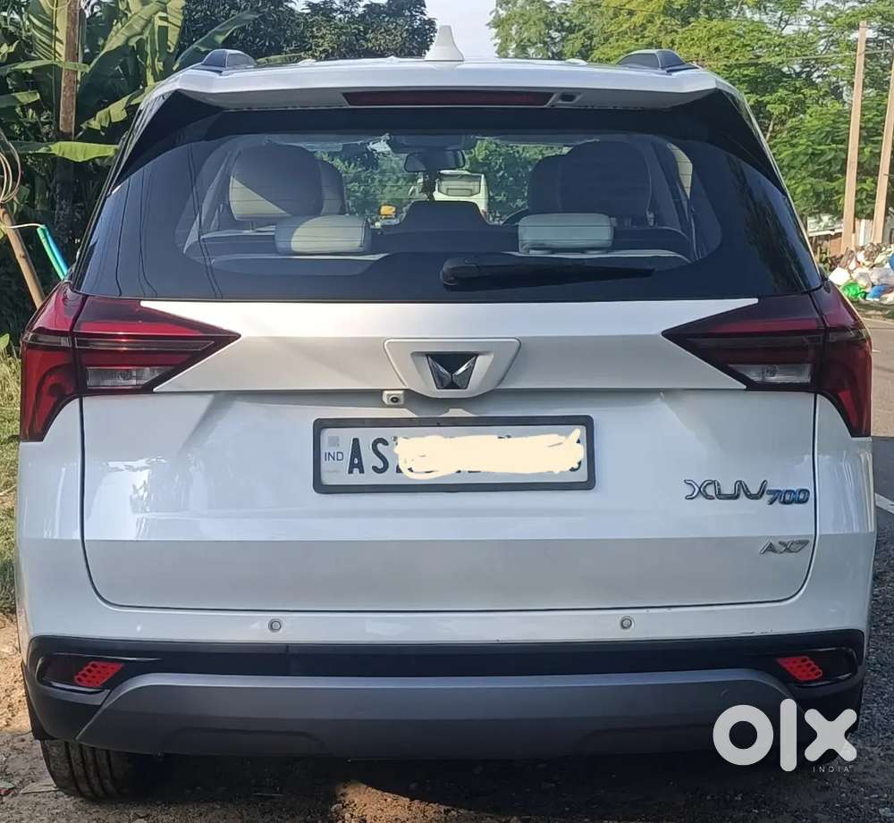 Mahindra Xuv700 Ax7 Petrol | 1st Owner | 65,000 Km | Excellent