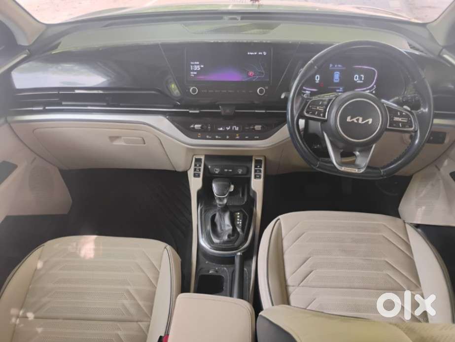 Kia Carens 1.5 Luxury Plus Diesel 6 Str, 2022, Diesel