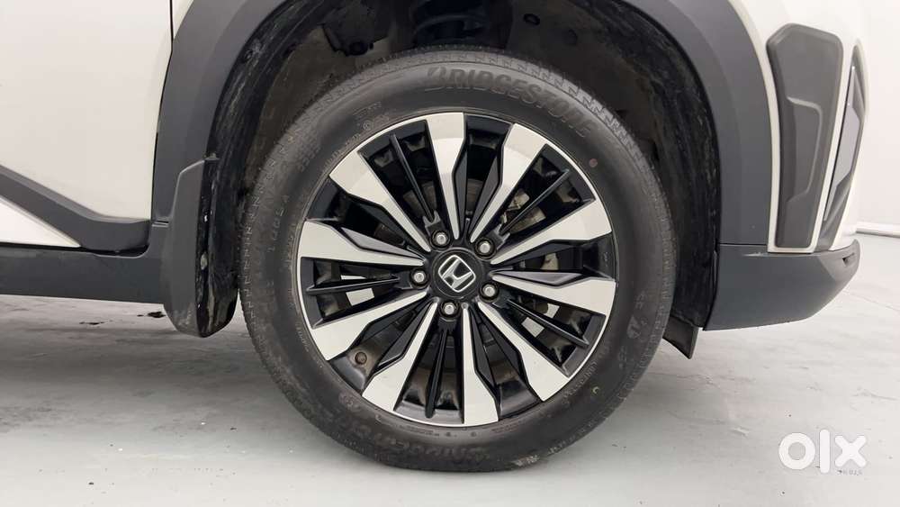 Honda Elevate Zx Mt, 2024, Petrol