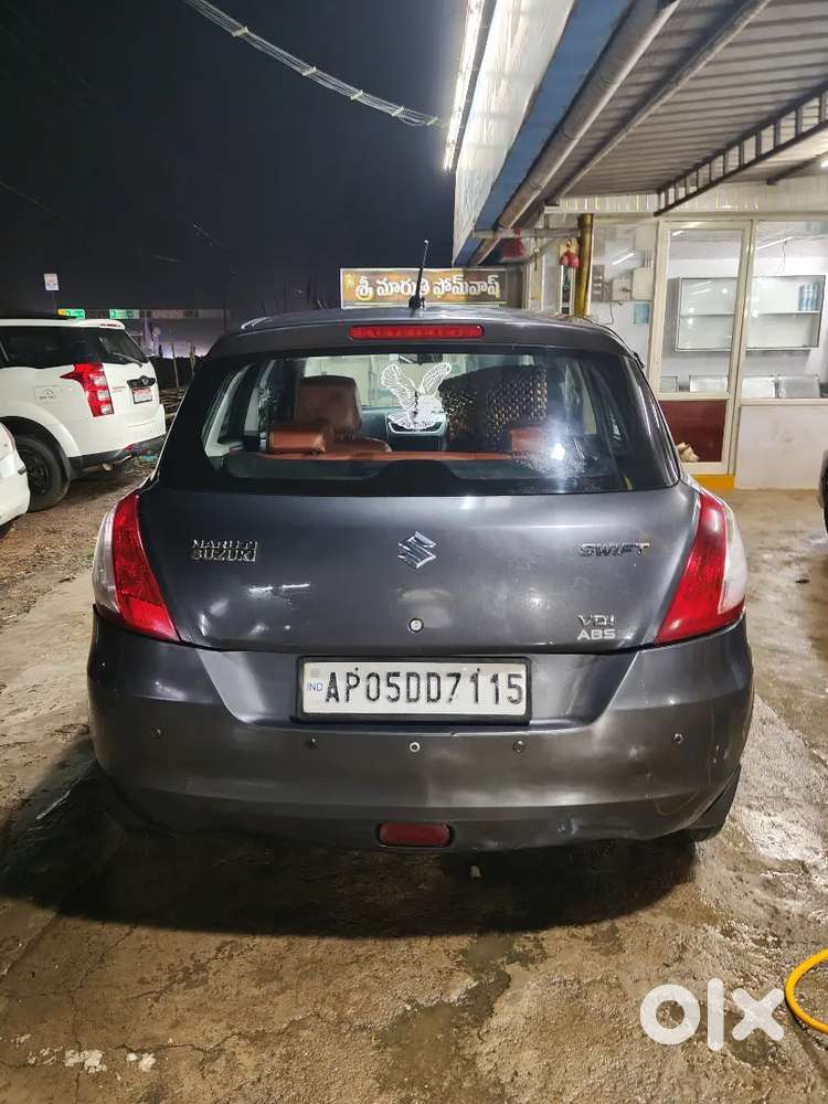 Maruti Suzuki Swift 2015 Diesel Manual First Owner