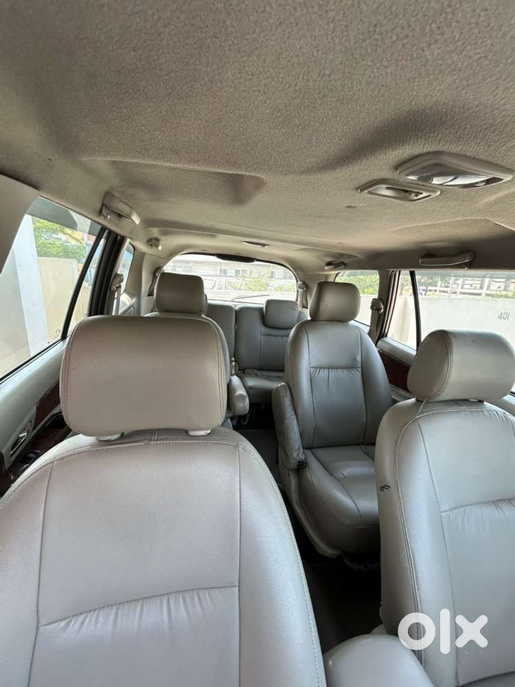 Toyota Innova 2014 Diesel Well Maintained