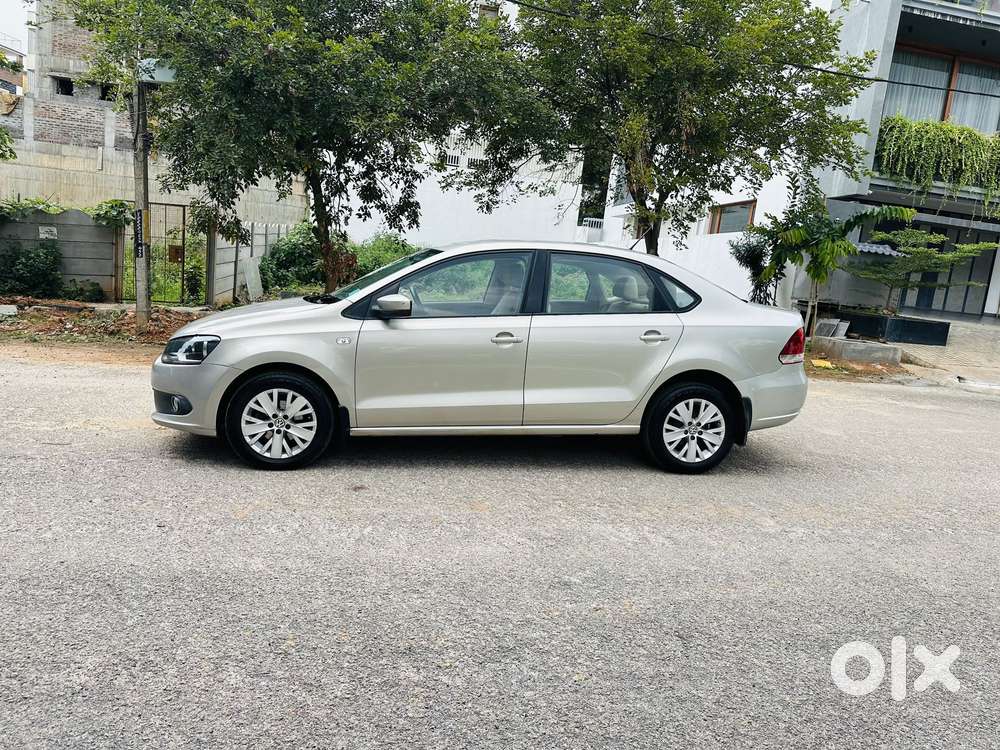 Volkswagen Vento 1.5l Tdi Highline Plus At Diesel, 2014, Diesel