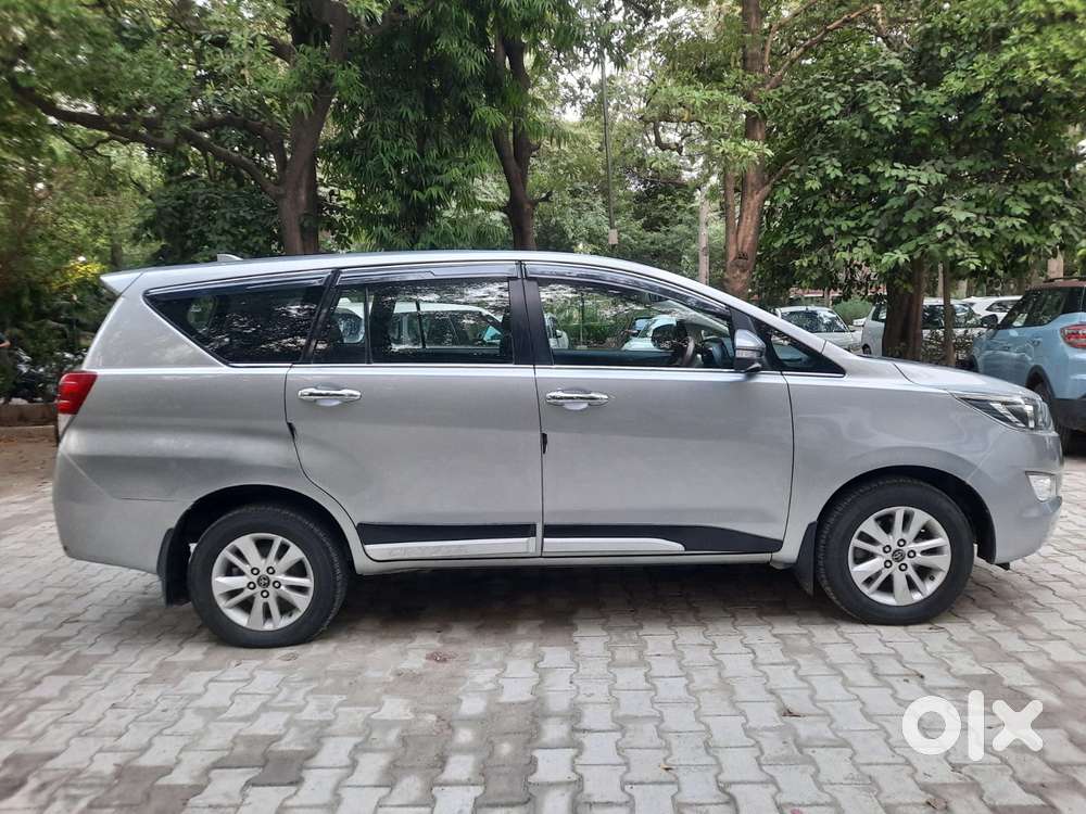 Toyota Innova Crysta 2.8 Gx At, 2017, Diesel