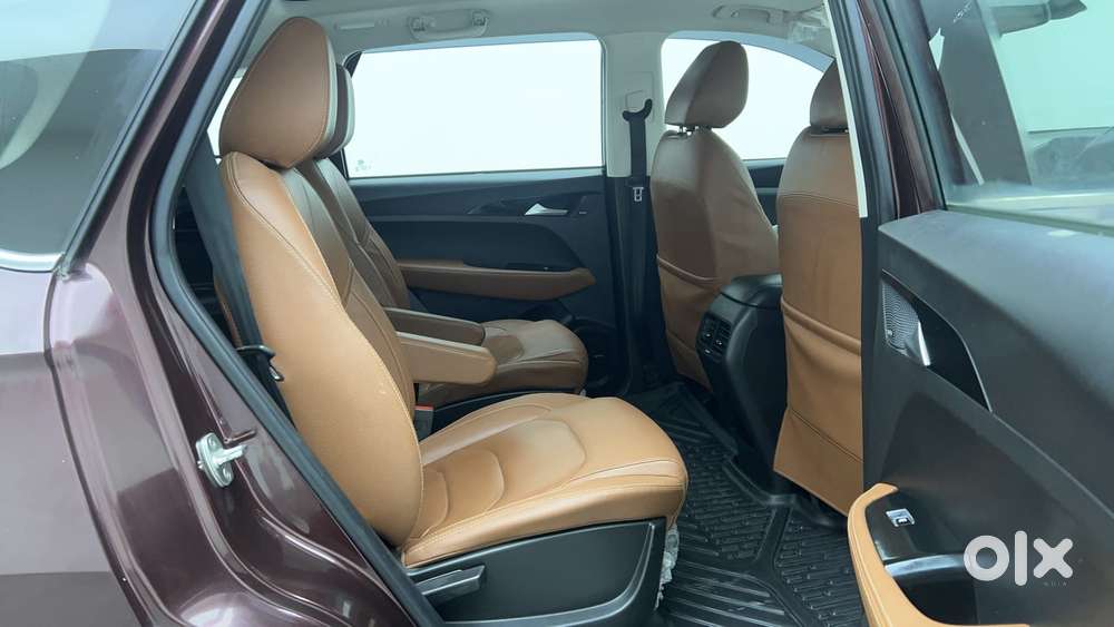 Mg Hector Plus Sharp Pro 2.0 Turbo Diesel 7 Str, 2020, Diesel