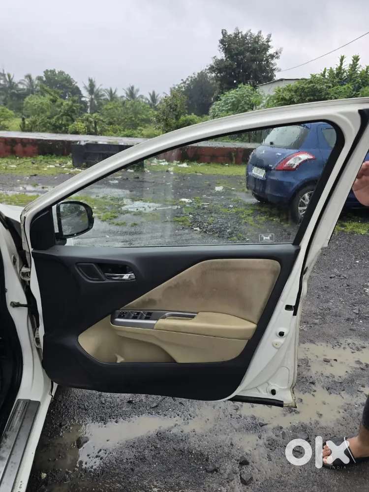 Honda City 2015 1.5 Mt