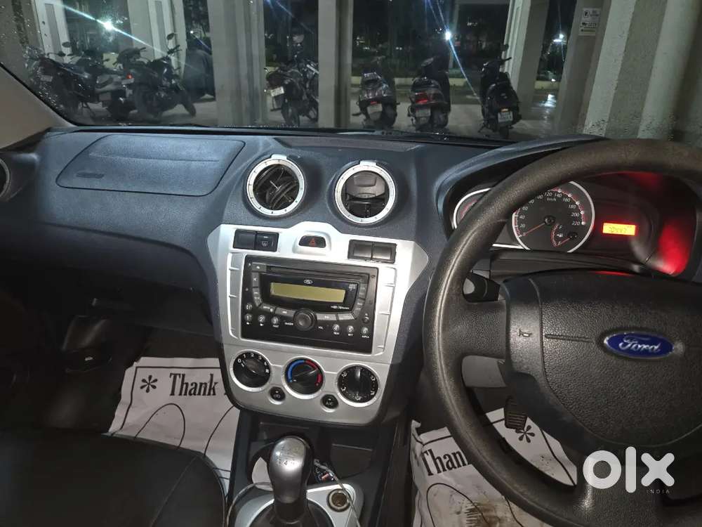 Ford Figo 1.5 Titanium 2014
