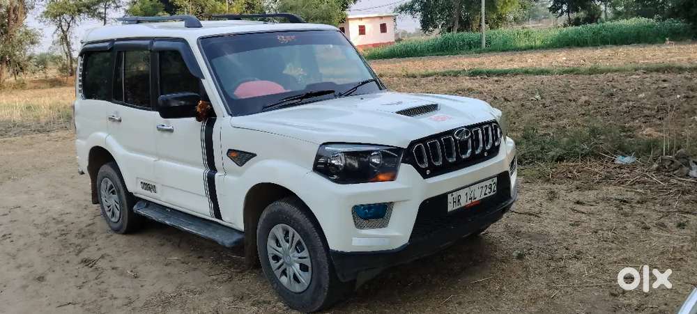 Scorpio S2 गाड़ी है कृपया लेने वाले ही Sms करे