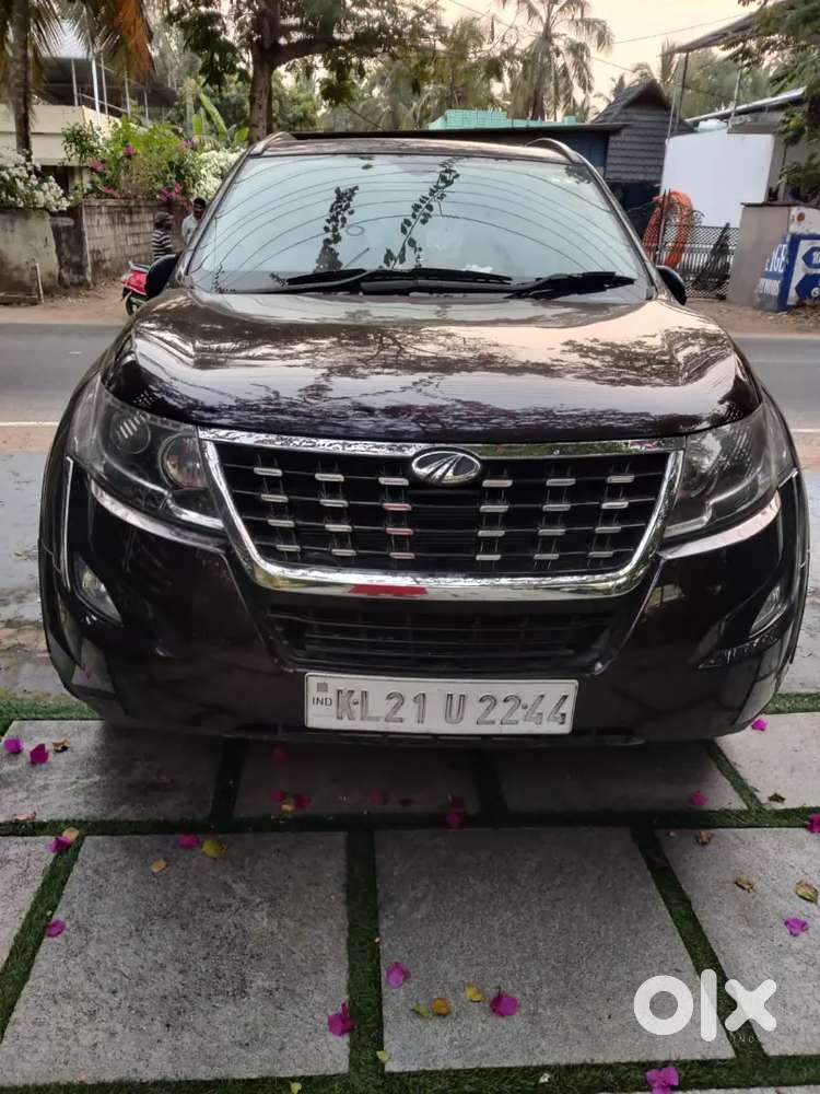 Mahindra Xuv500 2020 Diesel 112000 Km Driven For Sale