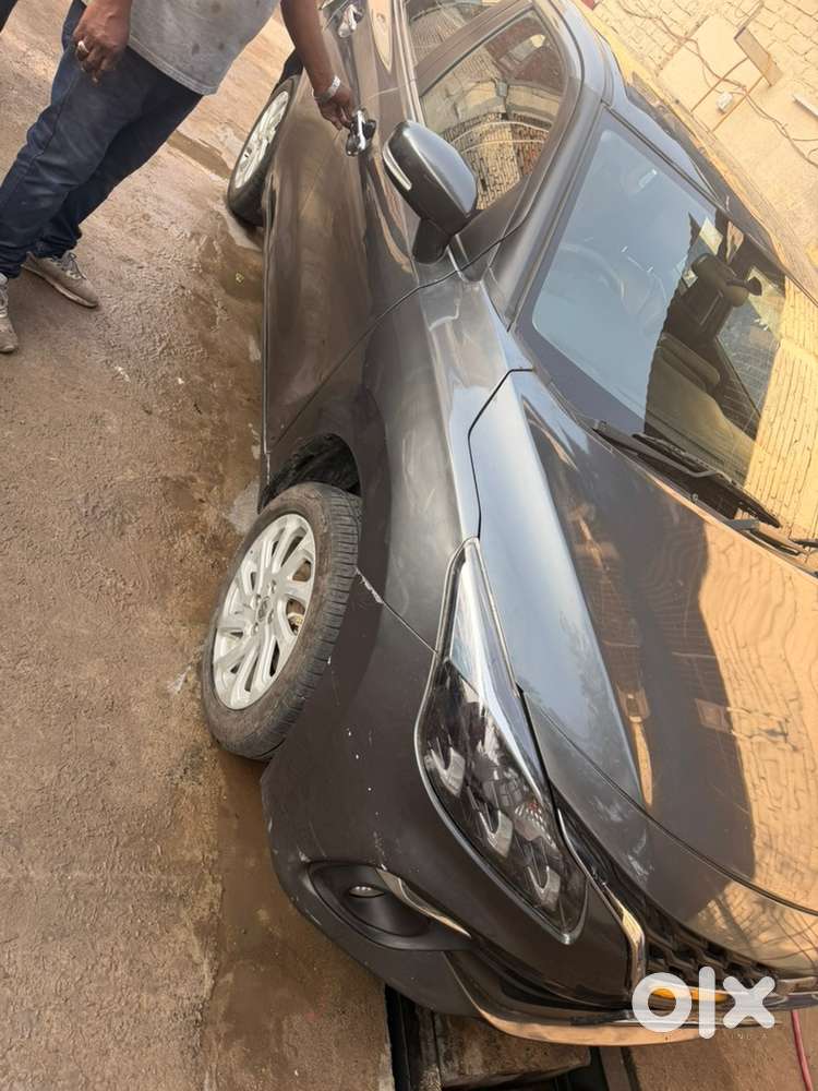 Maruti Suzuki Baleno 1.2 Zeta 2025