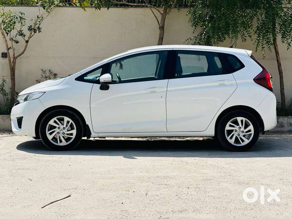 Honda Jazz V Cvt, 2017, Petrol