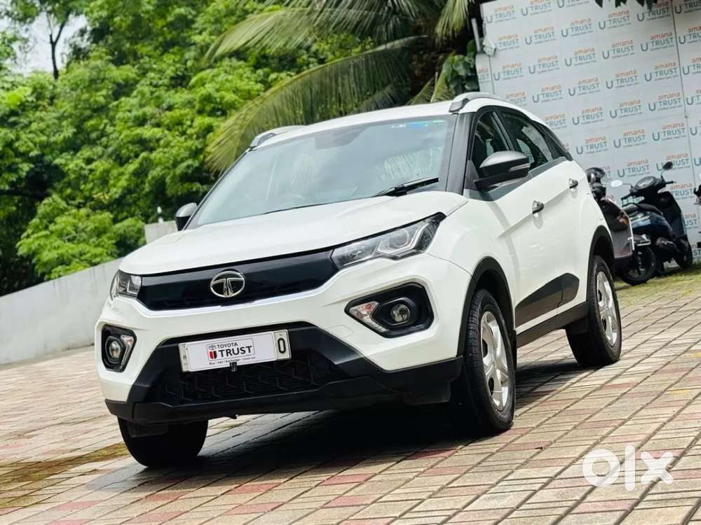 Tata Nexon 1.2 Revotron Xm (s), 2021, Petrol