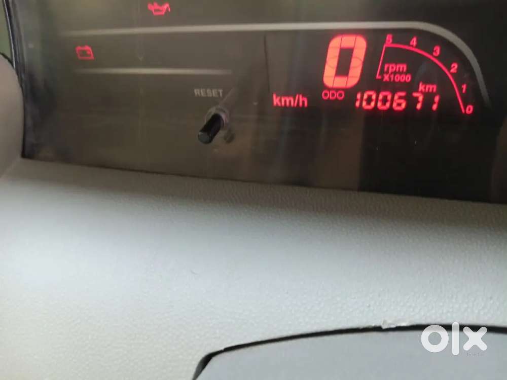 Mahindra Bolero 2012