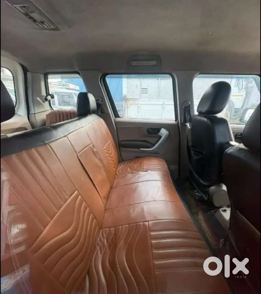 Mahindra Tuv 300 2016