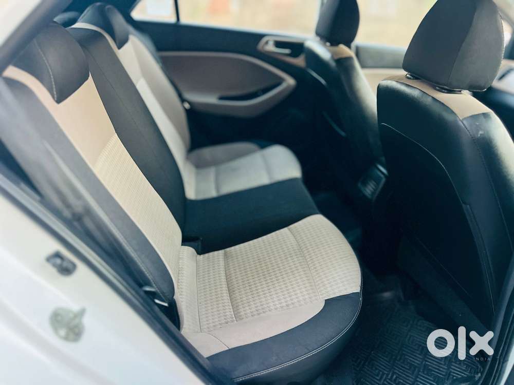 Hyundai I20 Sportz Plus, 2020, Cng & Hybrids