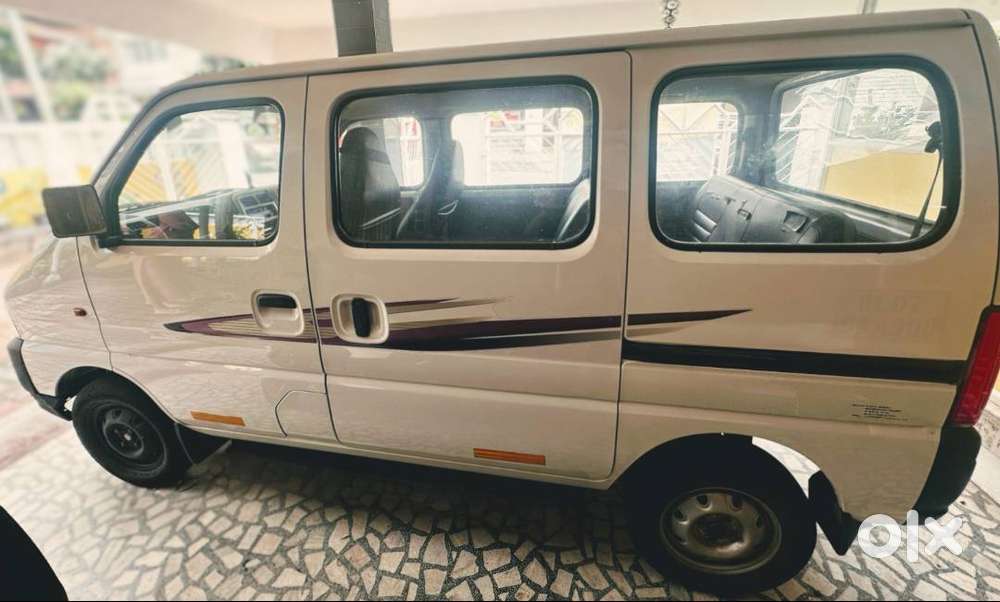 2014 Maruti Suzuki Eeco (7-seater, Petrol + Cng)