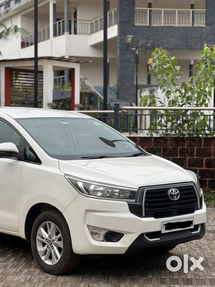 Toyota Innova Crysta 2019