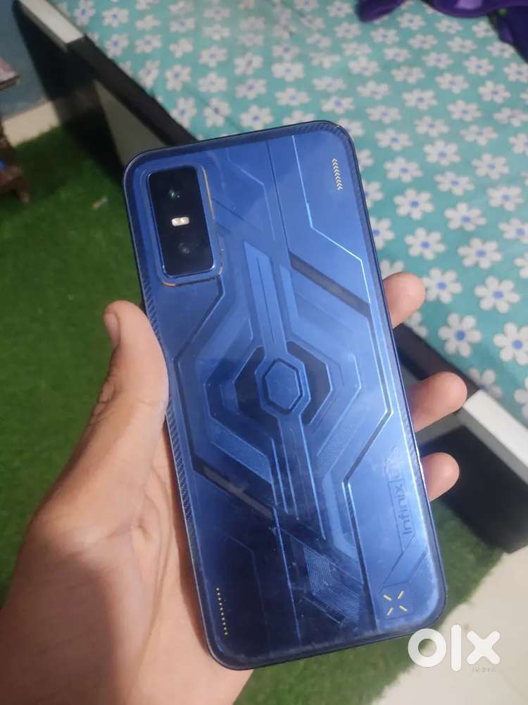 Infinix gt 30 5g+
8/256 gb
Only 6 month old
Bill box charger available