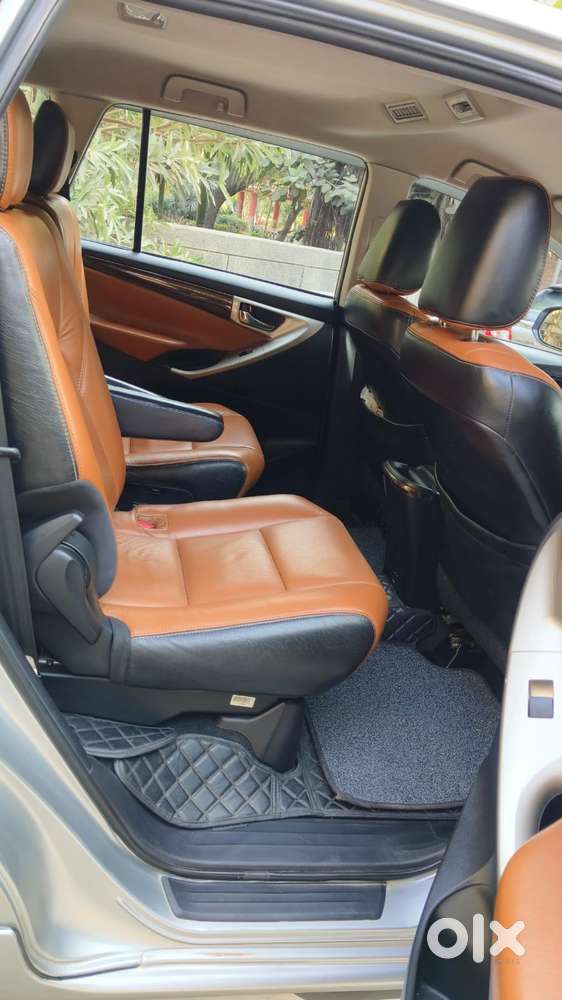 Toyota Innova Crysta 2.7 Gx At, 2020, Diesel