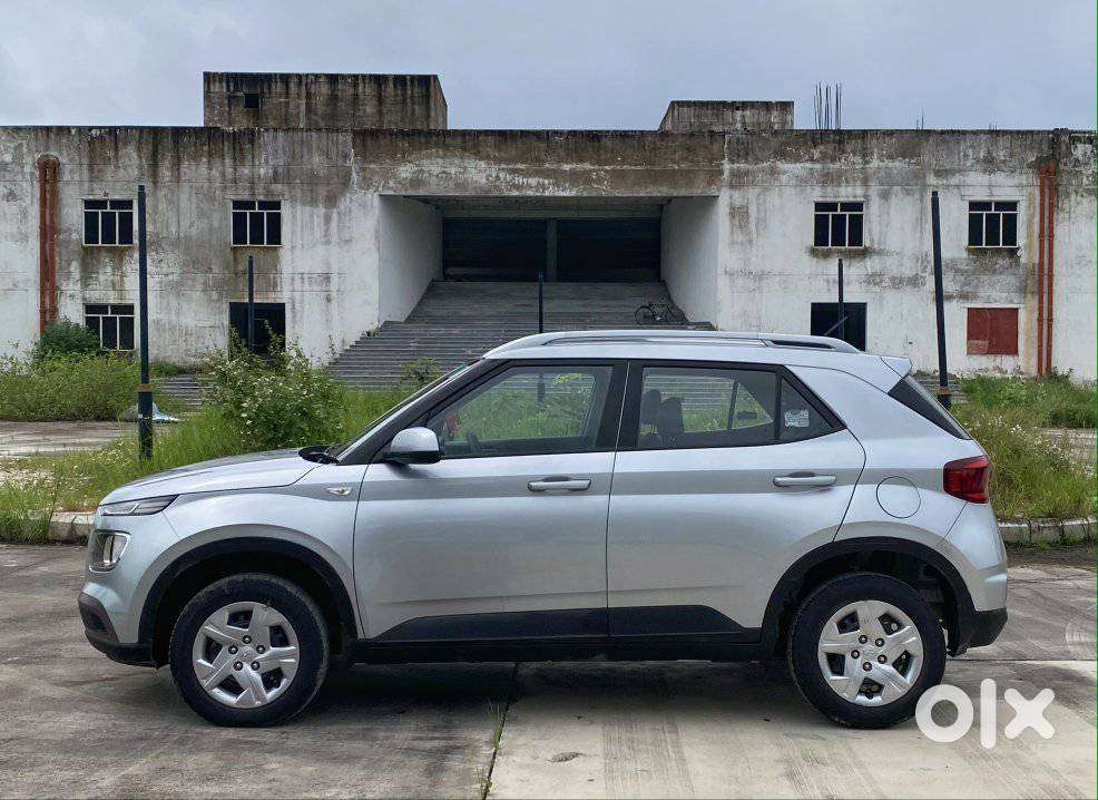 Hyundai Venue S, 2021, Petrol