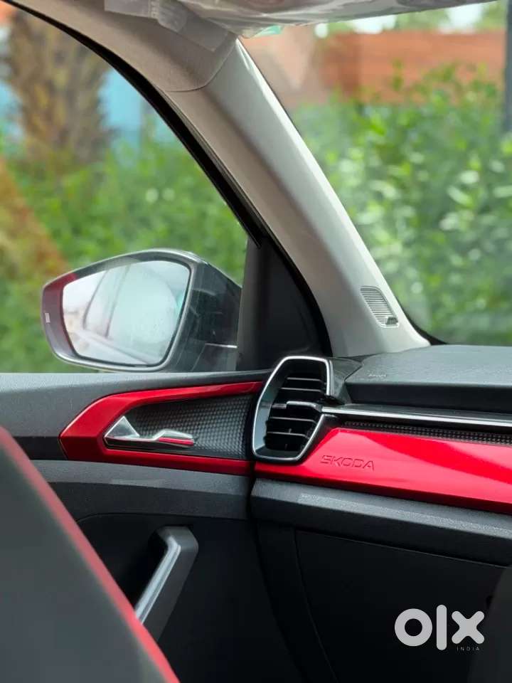 Skoda Kushaq, 2025, Petrol