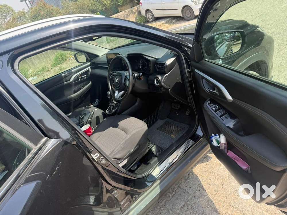 Toyota Urban Cruiser Hyryder 2025 Petrol 44000 Km Driven