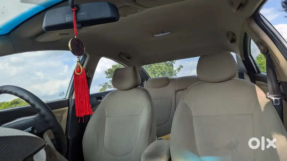 Hyundai Verna 2011 Manual Petrol 82000 Km
