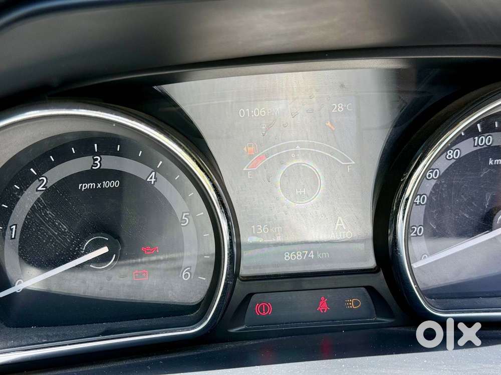 Tata Hexa 2.2 Xt 4x2 7 Str, 2017, Diesel