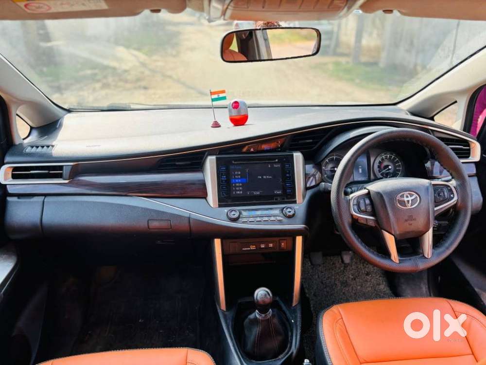 Toyota Innova Crysta 2.4 V, 2017, Diesel