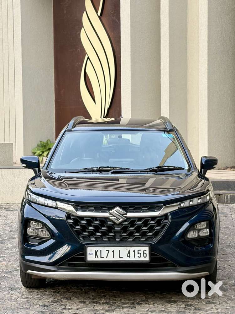 Maruti Suzuki Fronx Delta Plus 1.2l Mt, 2023, Petrol