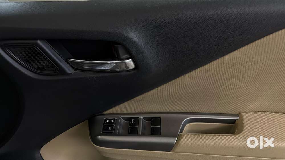 Honda City 2015-2017 I Vtec V, 2016, Petrol
