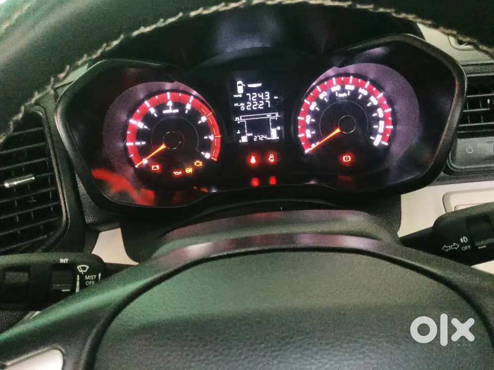 Mahindra Xuv300 Petrol 2024 Manual