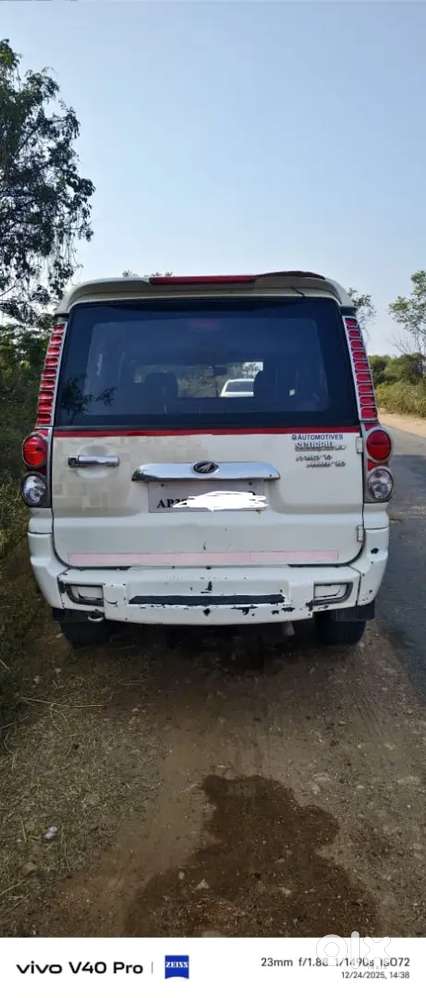 Mahindra Scorpio Classic 2013 Diesel 195000 Km Driven