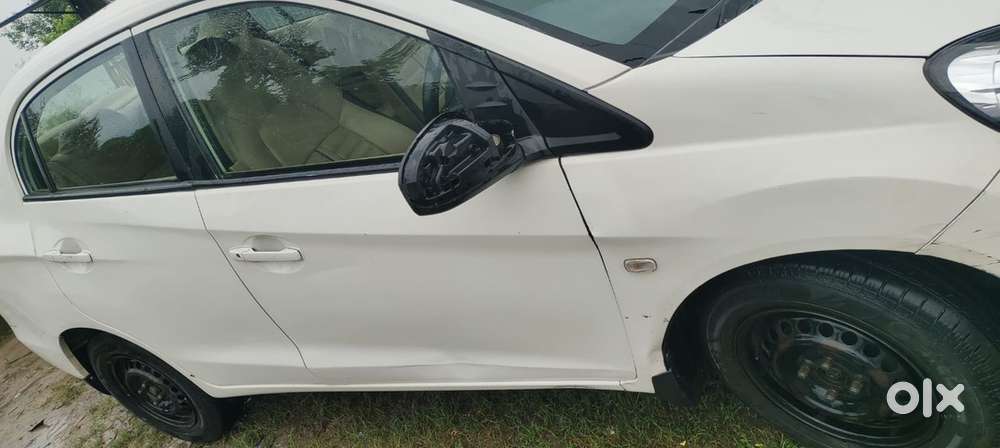 Honda Amaze Diesel 2014