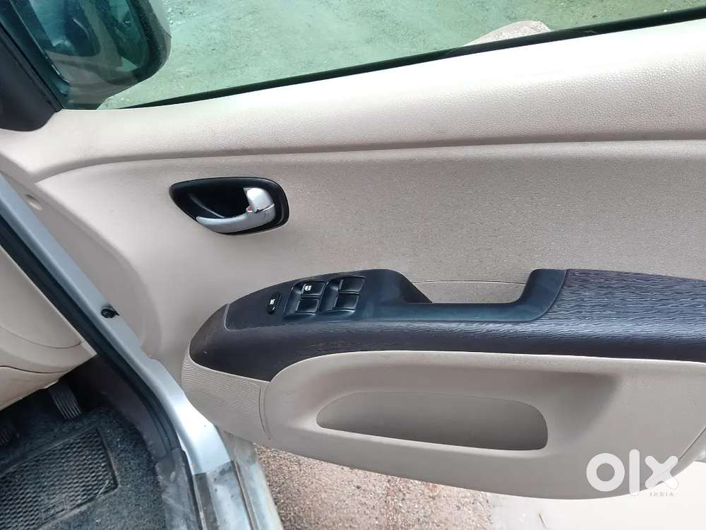 Hyundai I10 Sportz 2010