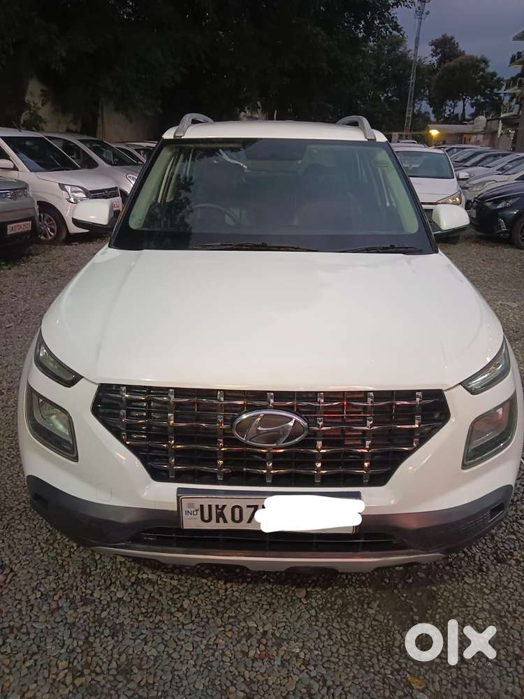 Hyundai Venue 1.2 S (o), 2020, Petrol