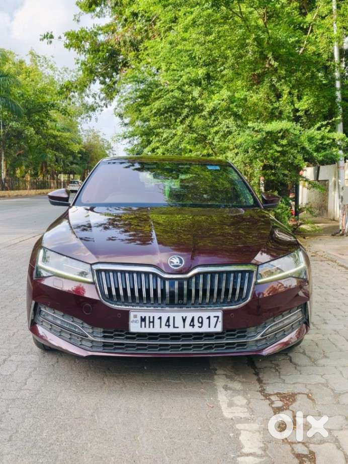 Skoda Superb 2.0 L&k Tsi At, 2024, Petrol