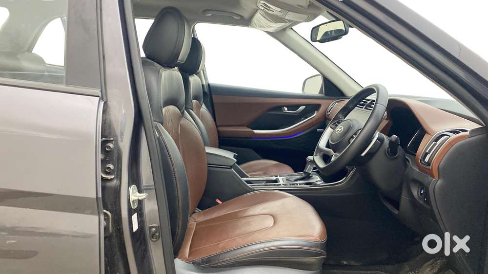 Hyundai Alcazar 2.0 Signature (o) Petrol At 6 Str, 2021, Petrol