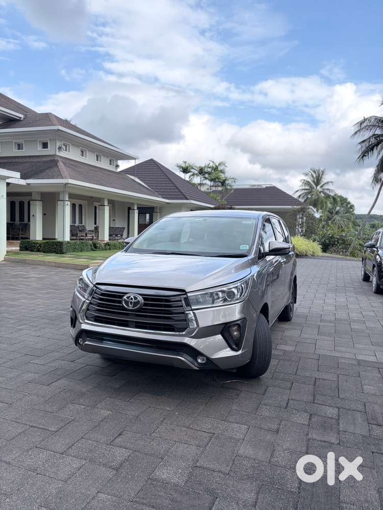 Toyota Innova Crysta 2019