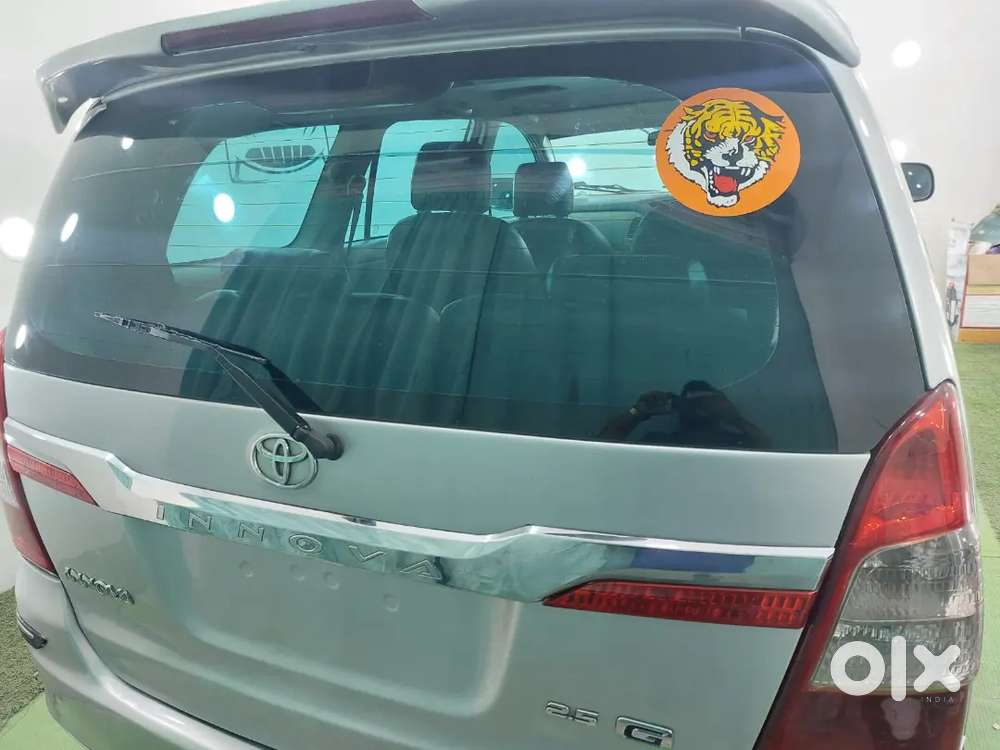 Toyota Innova 2011 Diesel 150000 Km Driven
