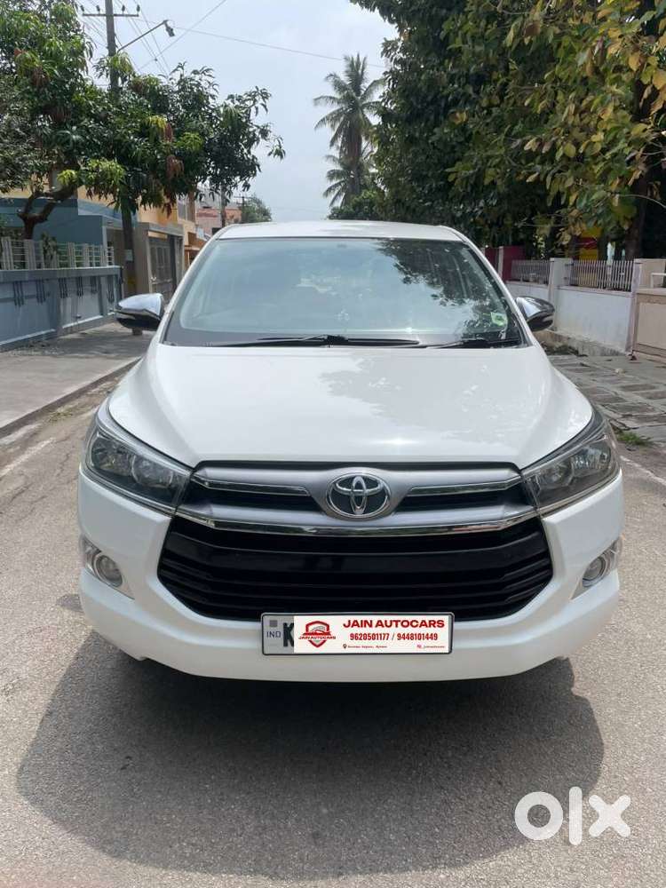 Toyota Innova Crysta 2.8 Gx At, 2016, Diesel